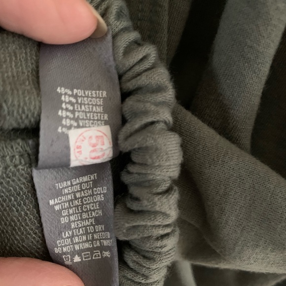 Olivie Green Aerie softy - Picture 7 of 12